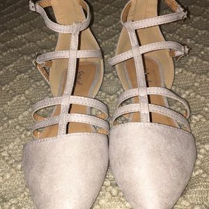 Qupid Women's Light Pink Strappy Pointed Toe Flats